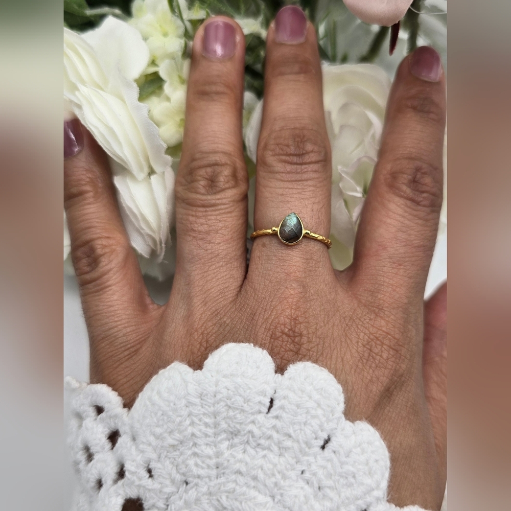 🥰 MYSTICAL RING - Picture 2 of 5